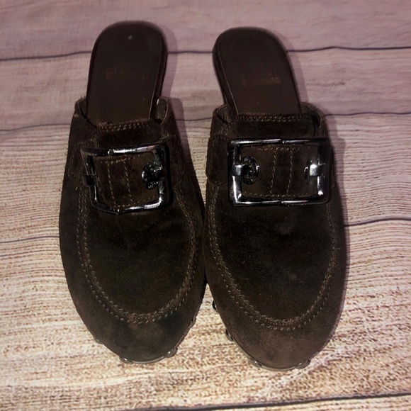 Stuart Weitzman Double Agent Cola Suede Mule - Picture 8 of 12